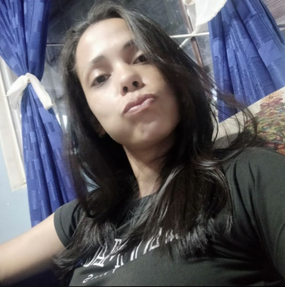 <em>Valeria R.</em>